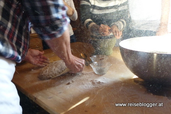 Brotbacken mit Roswitha Huber