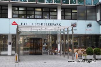 Hotel Schillerpark in Linz - Hoteleingang